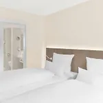 Nh Nuernberg Отель Фюрт