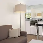 Отель Nh Nuernberg