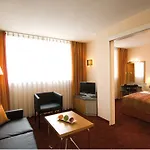 Nh Nuernberg 4*
