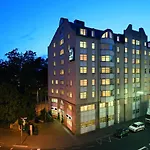 Отель Nh Nuernberg