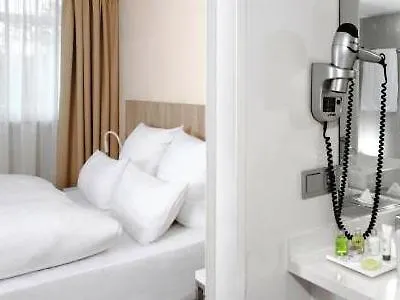 Szálloda Dormero Hotel Fuerth
