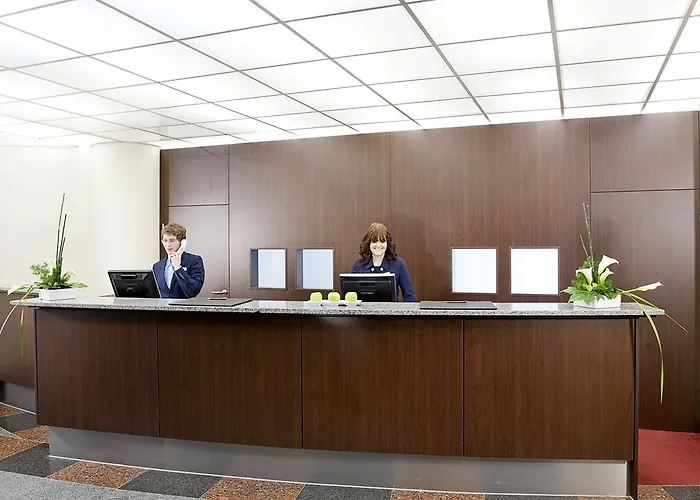 Hotel Nh Nuernberg 4*