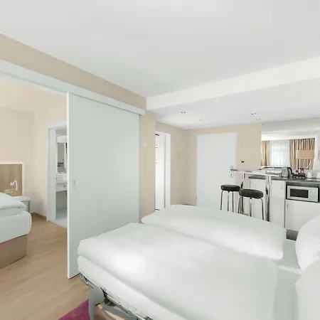Dormero Hotell 4*