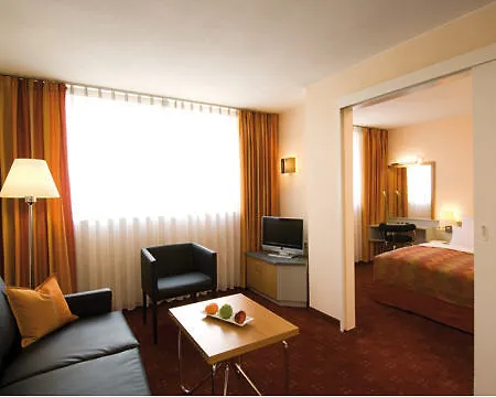 Nh Nuernberg 4*