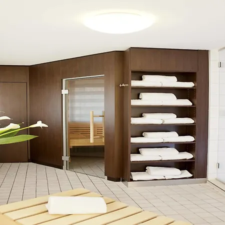 Nh Nuernberg Hotel 4*