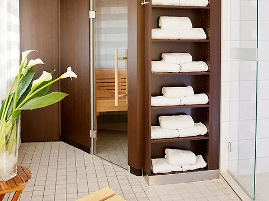 Nh Nürnberg Hotel 4*